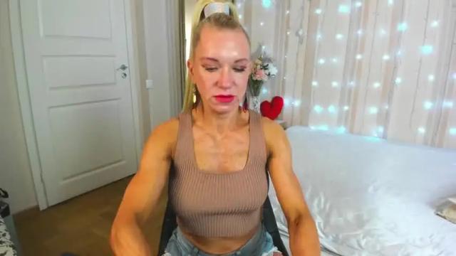 Image 2 of violet_adler Stream on Chaturbate on 18 months ago