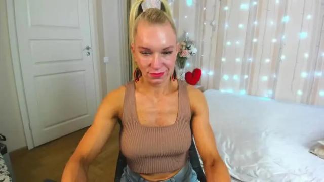 Image 6 of violet_adler Stream on Chaturbate on 18 months ago