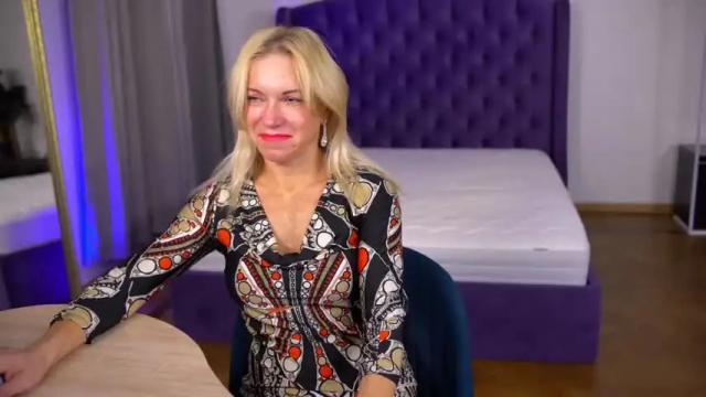 Image 12 of violet_adler Stream on Chaturbate on 18 months ago