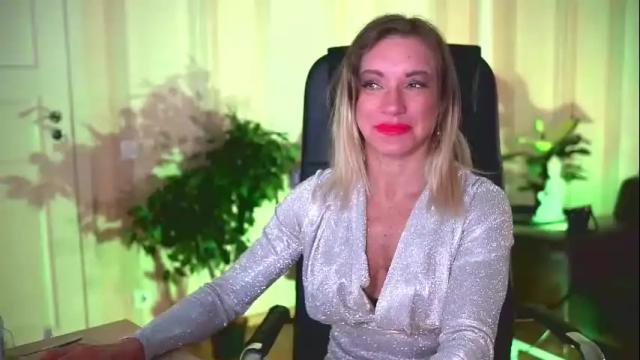 Image 7 of violet_adler Stream on Chaturbate on 6 months ago