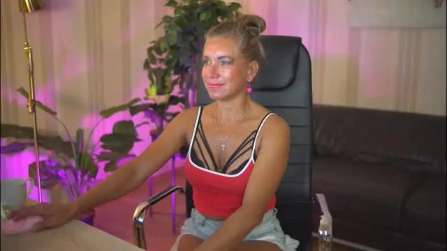 Image 3 of violet_adler Stream on Chaturbate on 2 months ago