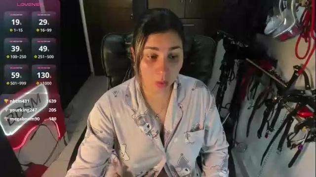 Image 11 of violet_bdsmx Stream on Chaturbate on 1 month ago