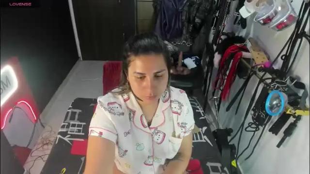 Image 10 of violet_bdsmx Stream on Chaturbate on 2 months ago