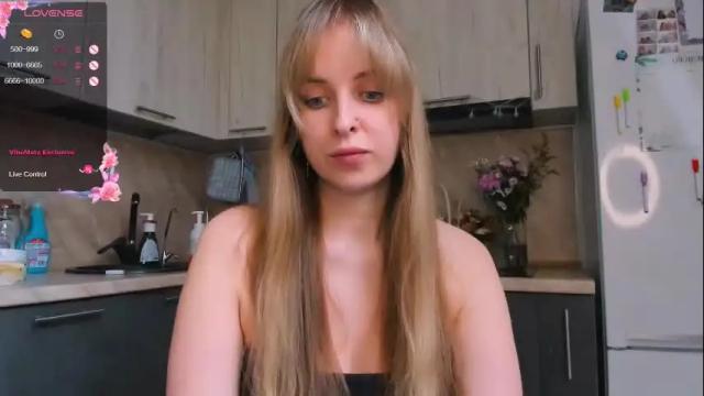 Image 8 of violet_blue_eyes Stream on Chaturbate on 13 days ago