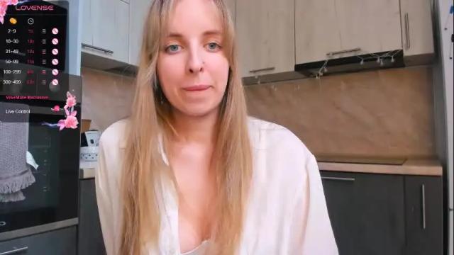 Thumbnail 1, violet_blue_eyes's Stream at Chaturbate, 2 months ago