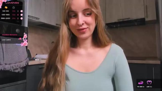 Image 10 of violet_blue_eyes Stream on Chaturbate on 21 days ago