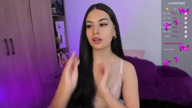 Image 8 of violet_catt Stream on Chaturbate on 16 months ago