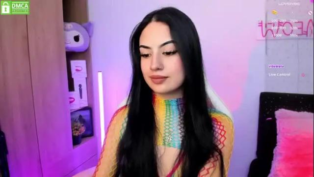 Image 12 of violet_catt Stream on Chaturbate on 1 month ago