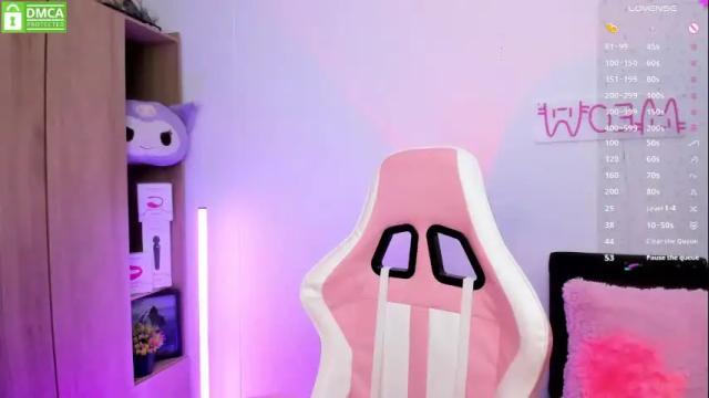 Image 6 of violet_catt Stream on Chaturbate on 1 month ago