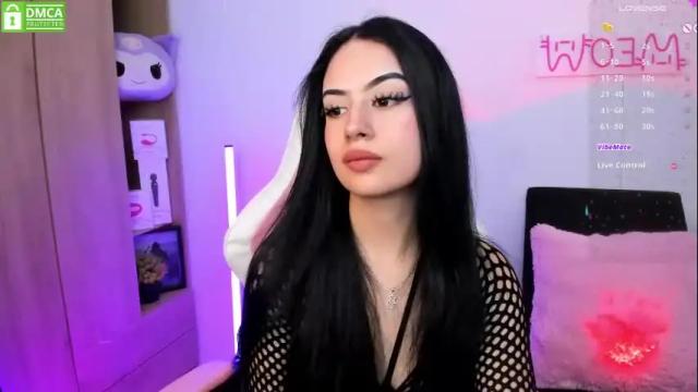 Image 8 of violet_catt Stream on Chaturbate on 1 month ago