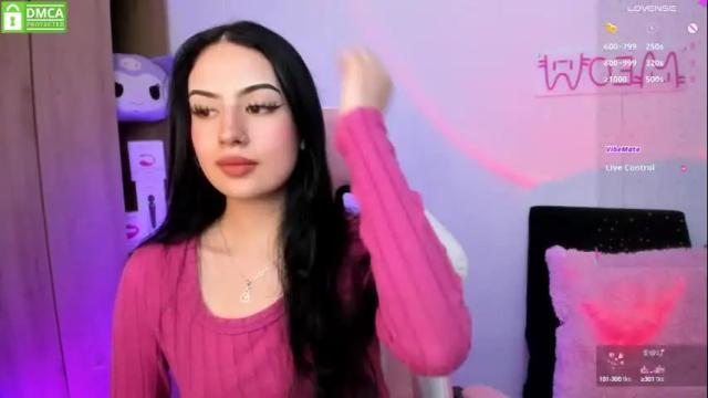 Image 10 of violet_catt Stream on Chaturbate on 1 month ago