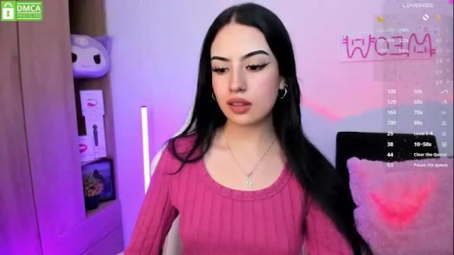 Image 12 of violet_catt Stream on Chaturbate on 1 month ago
