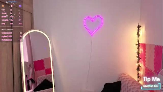 Image 2 of violet_ch Stream on Chaturbate on 2 months ago