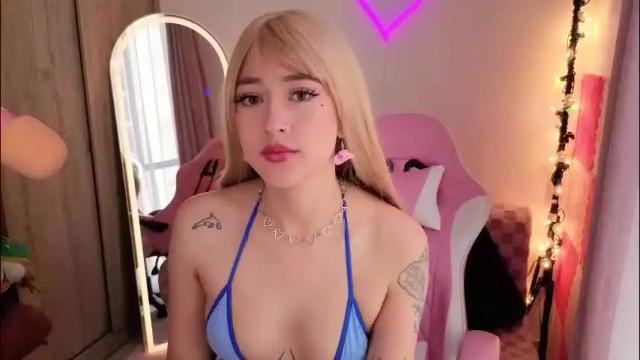Image 6 of violet_ch Stream on Chaturbate on 1 month ago