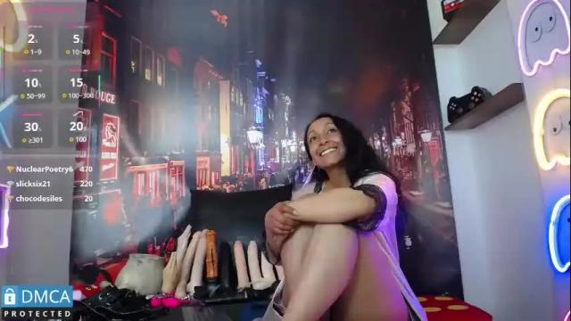 Image 2 of violet_hall_ Stream on Chaturbate on 11 days ago