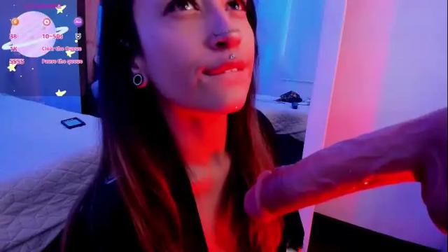 Image 4 of violet_jonesss Stream on Chaturbate on 2 months ago