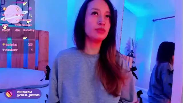 Image 3 of violet_jonesss Stream on Chaturbate on 2 months ago