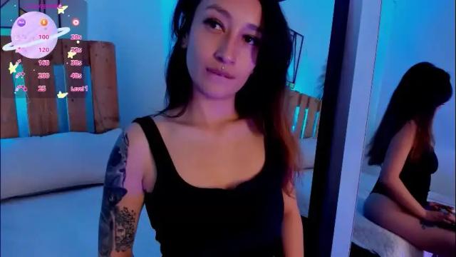 Image 6 of violet_jonesss Stream on Chaturbate on 2 months ago