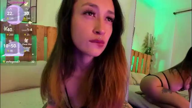 Image 3 of violet_jonesss Stream on Chaturbate on 1 month ago