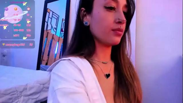 Image 11 of violet_jonesss Stream on Chaturbate on 1 month ago