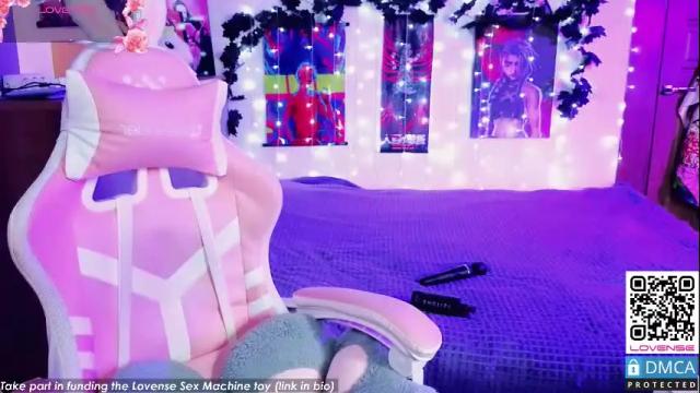 Image 6 of violet_noir_ Stream on Chaturbate on 3 months ago