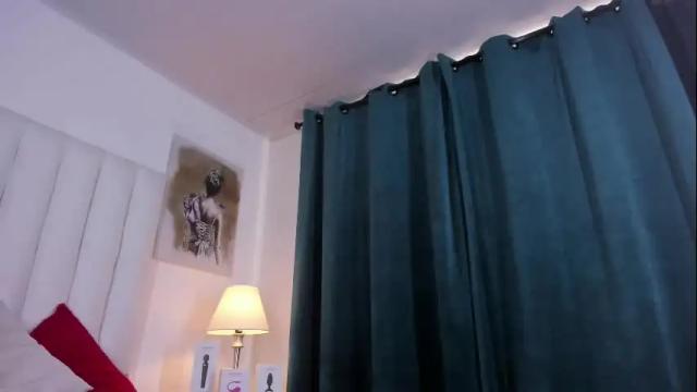 Image 10 of violet_queen2 Stream on Chaturbate on 1 month ago