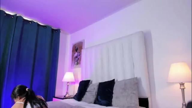 Image 12 of violet_queen2 Stream on Chaturbate on 1 month ago