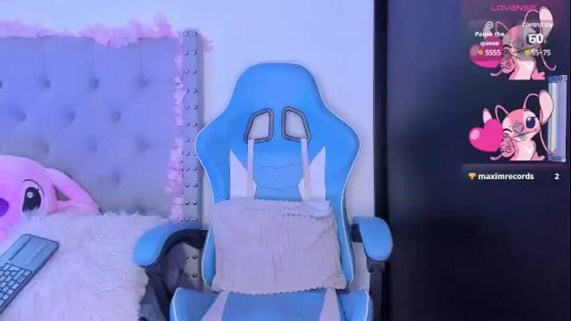 Image 7 of violet_rost Stream on Chaturbate on 6 days ago