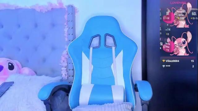 Image 7 of violet_rost Stream on Chaturbate on 5 days ago