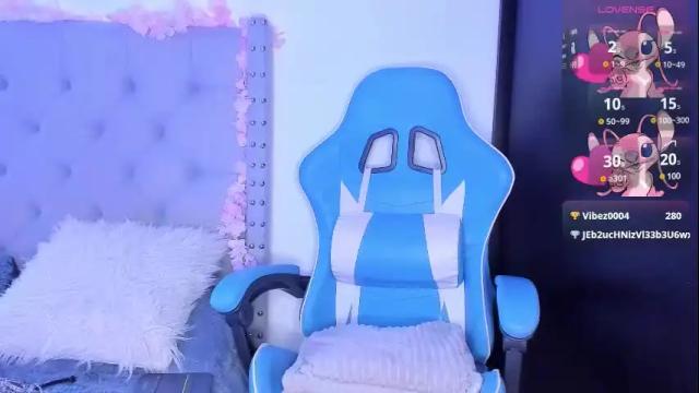 Image 6 of violet_rost Stream on Chaturbate on 4 days ago