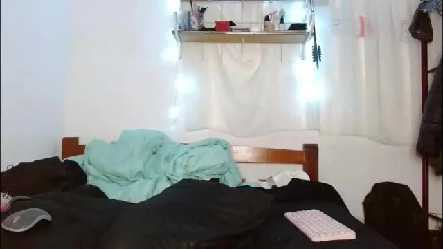 Image 10 of violet_sexhot28 Stream on Chaturbate on 2 months ago