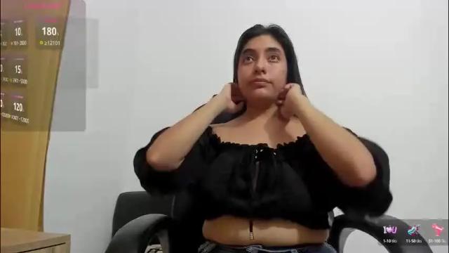 Image 4 of violet_sg Stream on Chaturbate on 7 days ago