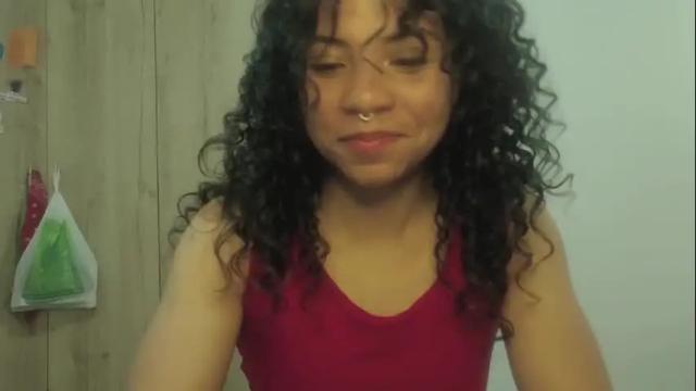 Image 2 of violet_smmithh Stream on Chaturbate on 3 months ago