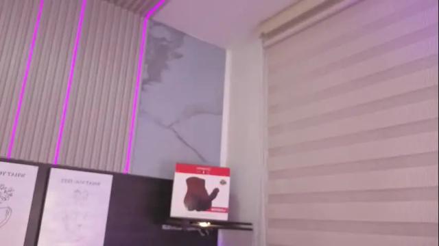 Image 3 of violet_spencer Stream on Chaturbate on 1 month ago
