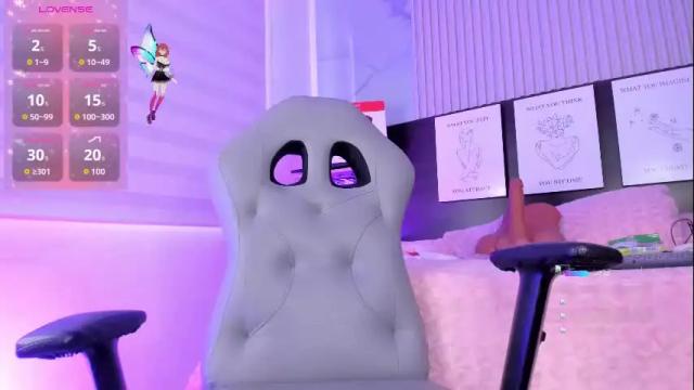 Image 11 of violet_spencer Stream on Chaturbate on 1 month ago