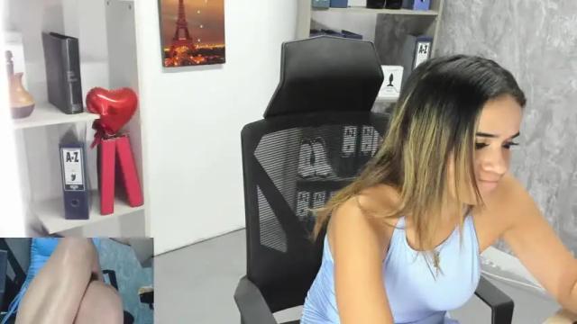 Image 11 of violet_sweet_1 Stream on Chaturbate on 14 months ago