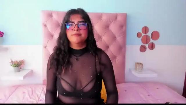 Thumbnail 3, violet_xo_'s Stream at Chaturbate, 17 months ago