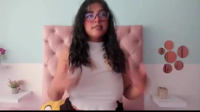 Thumbnail 2, violet_xo_'s Stream at Chaturbate, 17 months ago