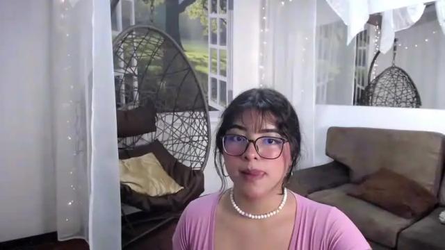 Thumbnail 1, violet_xo_'s Stream at Chaturbate, 17 months ago