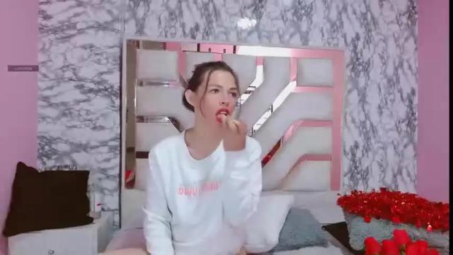 Image 6 of violeta_fs Stream on Chaturbate on 15 months ago