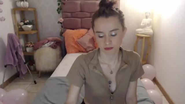Image 8 of violeta_hernandez_ Stream on Chaturbate on 16 months ago