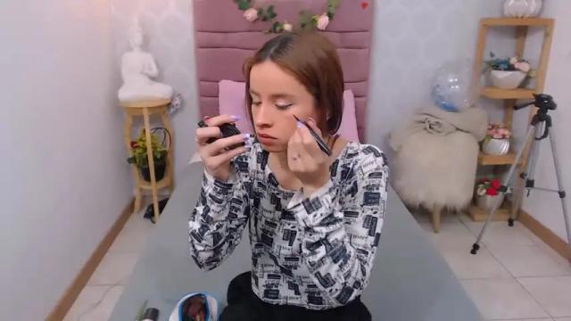 Image 4 of violeta_hernandez_ Stream on Chaturbate on 15 months ago