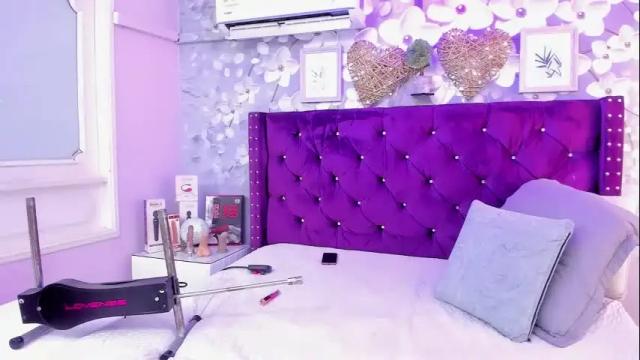 Image 8 of violeta_medina Stream on Chaturbate on 1 month ago