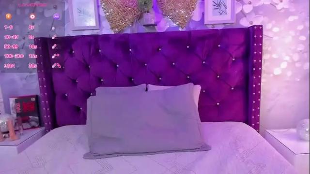 Image 6 of violeta_medina Stream on Chaturbate on 14 days ago
