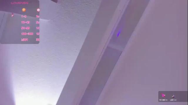 Image 10 of violeta_medina Stream on Chaturbate on 12 days ago
