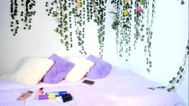 Thumbnail 3, violeta_milleer's Stream at Chaturbate, 2 months ago