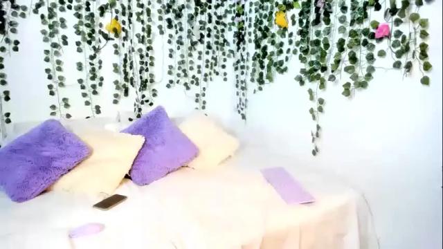 Image 11 of violeta_milleer Stream on Chaturbate on 22 days ago