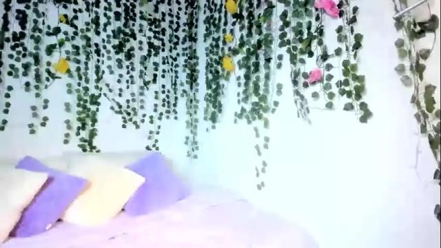 Image 4 of violeta_milleer Stream on Chaturbate on 10 days ago