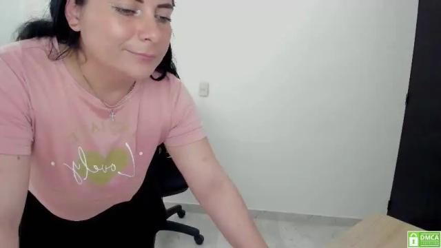Image 6 of violeta_moonlight Stream on Chaturbate on 14 months ago