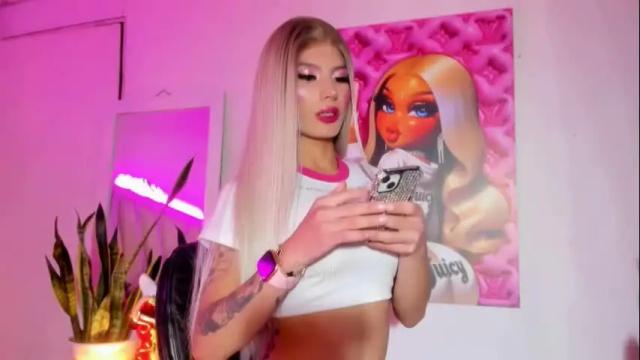 Image 7 of violeta_prince Stream on Chaturbate on 28 days ago